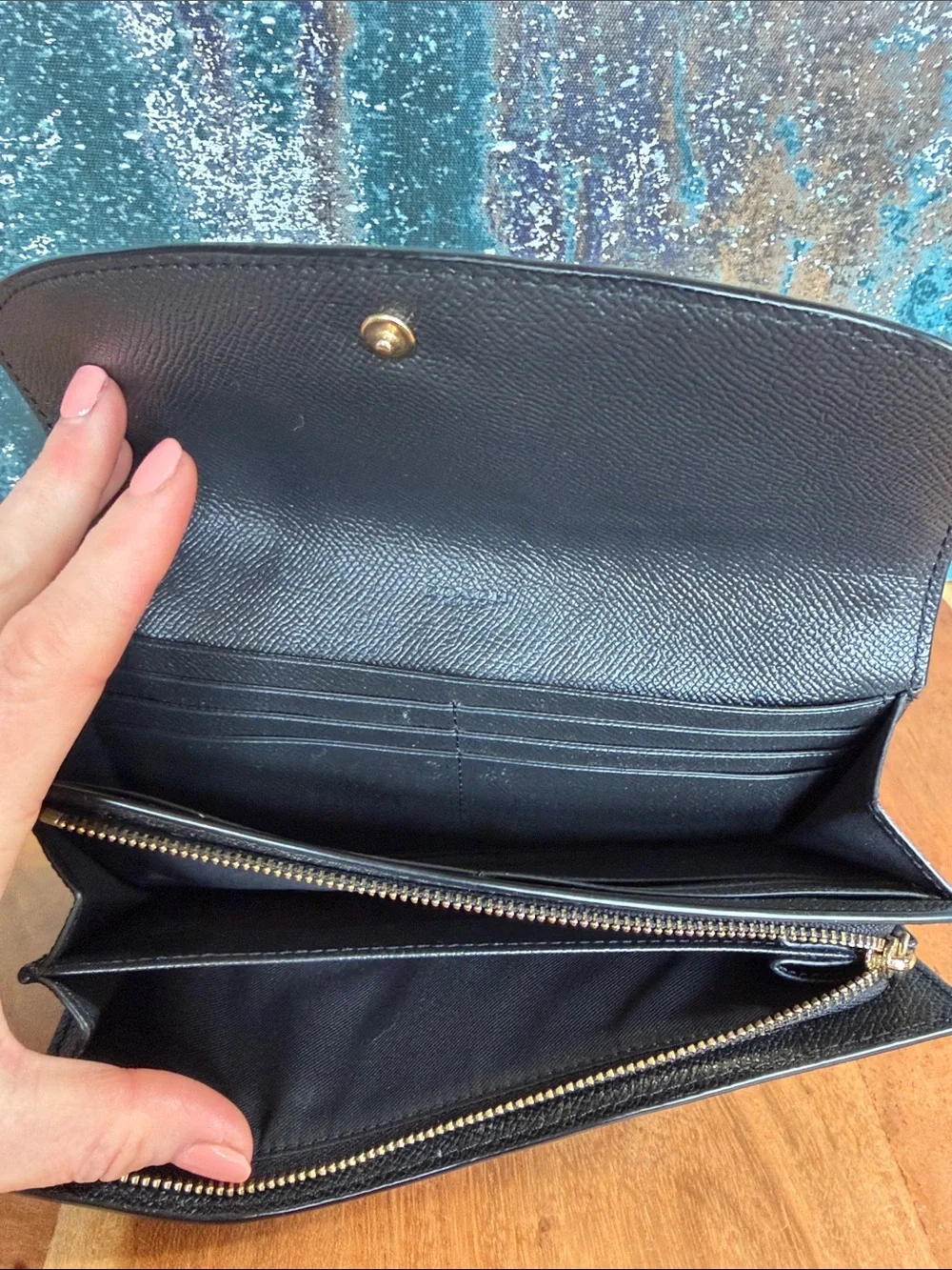 Coach‎ 2010s Western Chic Rivet Wallet Black Leather VGUC